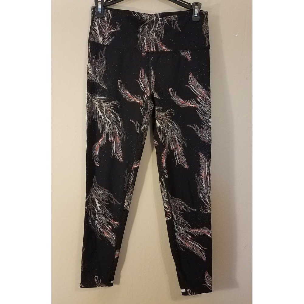 FP Free‎ People Movement Serene Leggings Small S 7/8 Reflective Black Feathered